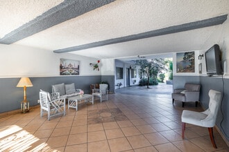 Terra Grande Apartments in Van Nuys, CA - Building Photo - Building Photo