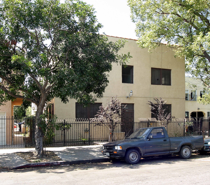 806 W 40th Pl in Los Angeles, CA - Building Photo