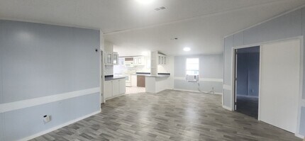 104 Nathey Ave in Niceville, FL - Building Photo - Building Photo