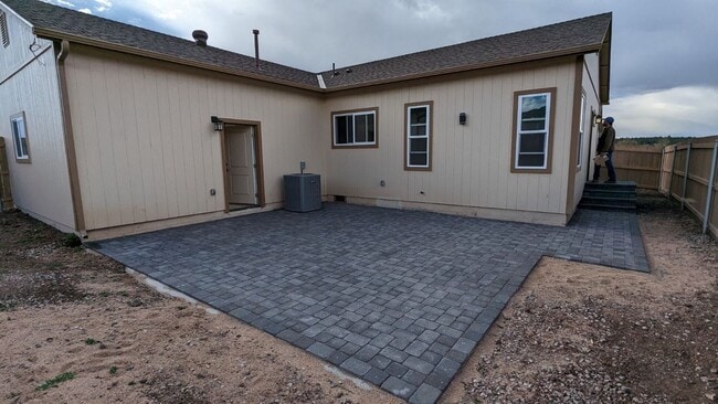 222 Pinecrest Trail in Williams, AZ - Building Photo - Building Photo