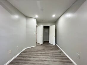 767 Broadway, Unit 301 in Newark, NJ - Building Photo - Building Photo