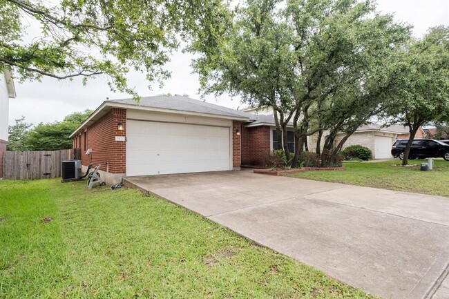 3412 Flowstone Ln in Round Rock, TX - Building Photo - Building Photo