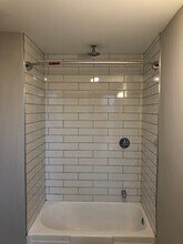 10 Upland Rd, Unit 8 in Somerville, MA - Building Photo - Building Photo