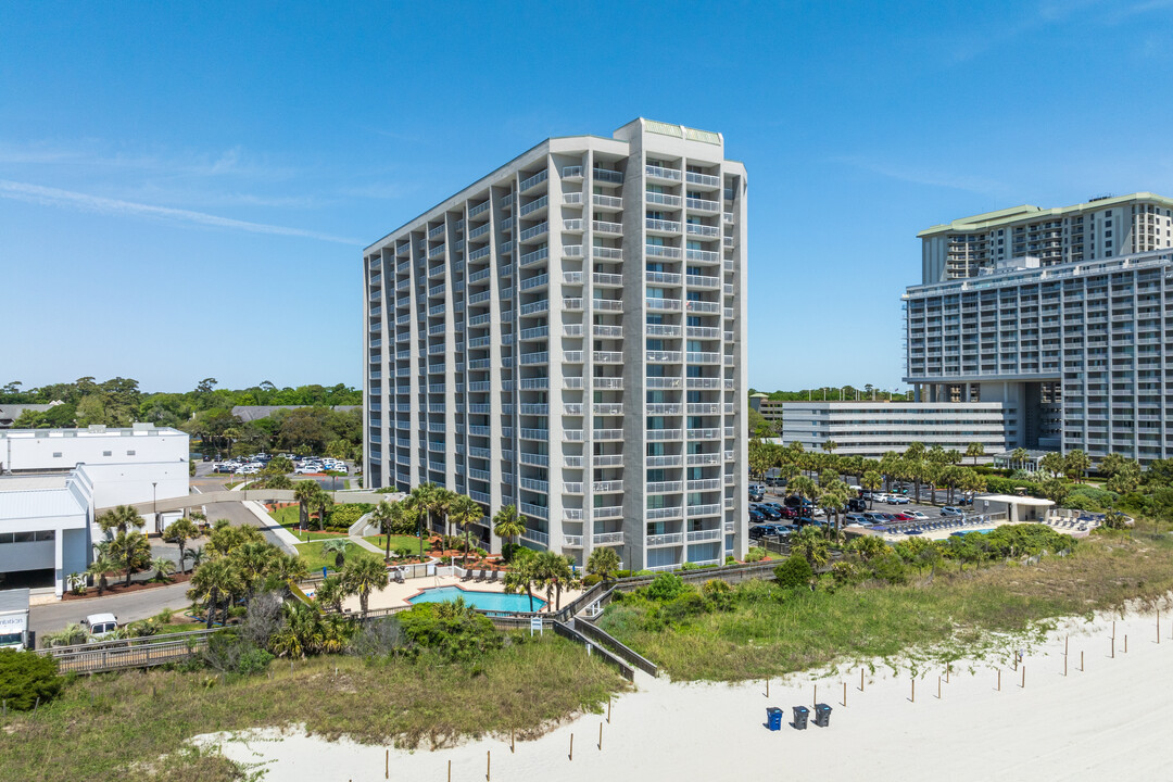 South Hampton in Myrtle Beach, SC - Building Photo