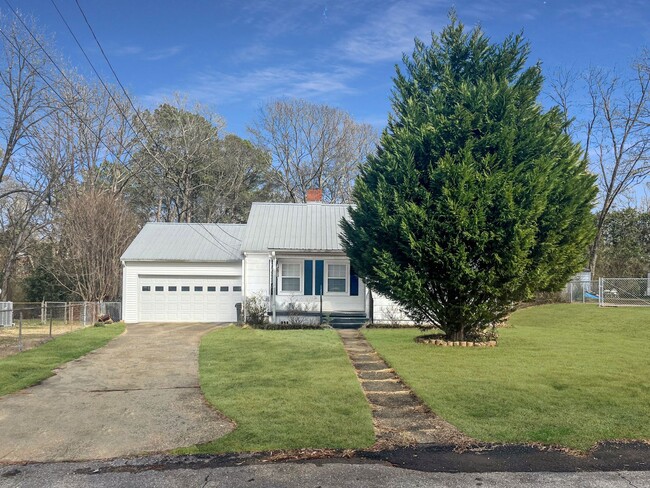 property at 19 Cedar Knoll