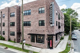 404 Douglas Ave in Nashville, TN - Building Photo - Building Photo