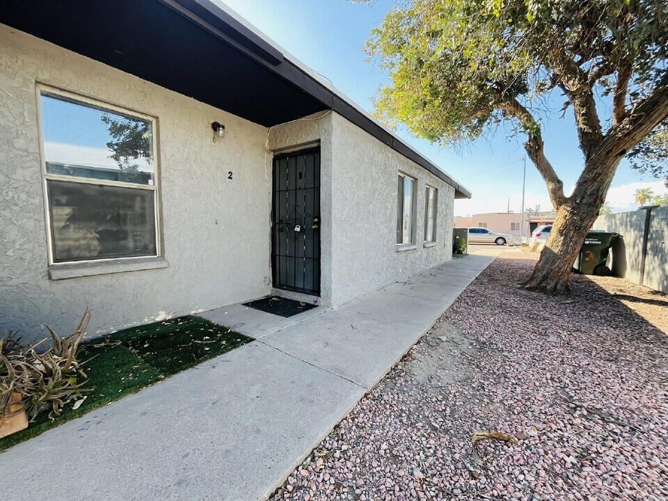 3807 N 23rd Dr in Phoenix, AZ - Building Photo