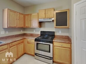 823 W St Kateri Ave in Phoenix, AZ - Building Photo - Building Photo