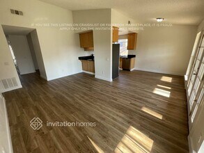 3209 Hogarth Dr in Sacramento, CA - Foto de edificio - Building Photo