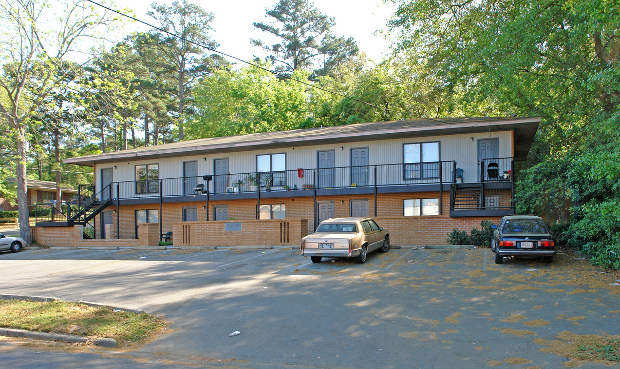 115 Lipona Rd in Tallahassee, FL - Building Photo