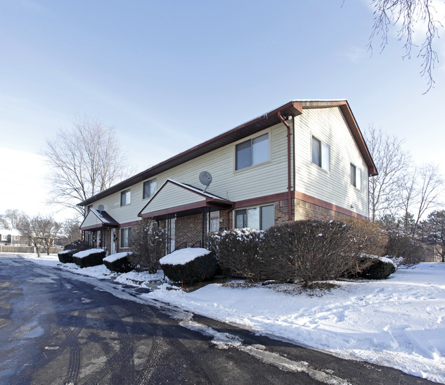 Herrold Apartments in Southfield, MI - Foto de edificio - Building Photo