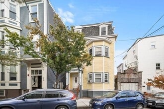 263 Webster St, Unit #3 in Boston, MA - Building Photo - Building Photo
