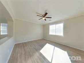 3227 W White Canyon Rd in Queen Creek, AZ - Building Photo - Building Photo