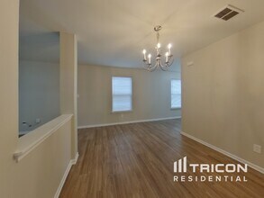 7238 Fox Point Dr in Charlotte, NC - Building Photo - Building Photo