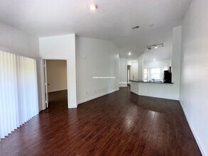 7767 Sugar Bend Dr in Orlando, FL - Building Photo - Building Photo