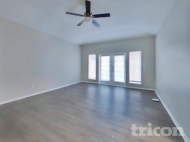 535 Shady Brook Dr, Unit 540 in Stafford, TX - Building Photo - Building Photo