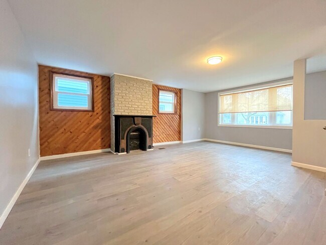 159 Dearborn St in Buffalo, NY - Building Photo - Building Photo