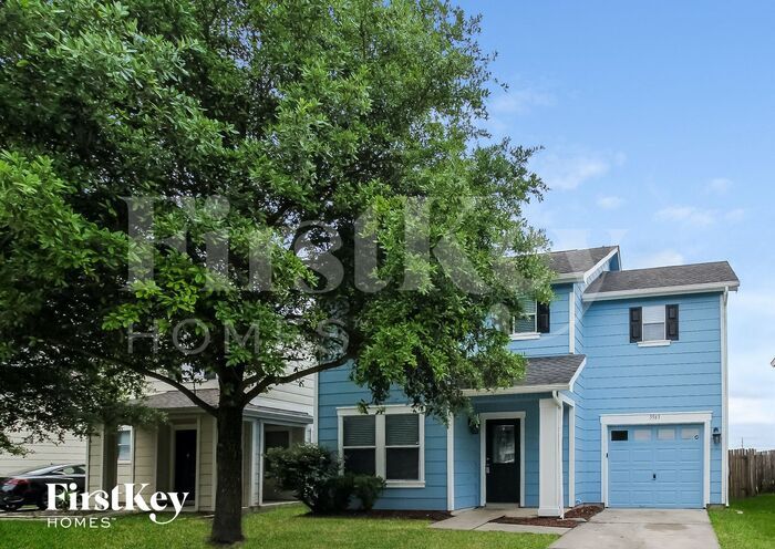 3543 Red Meadows Dr in Spring, TX - Foto de edificio