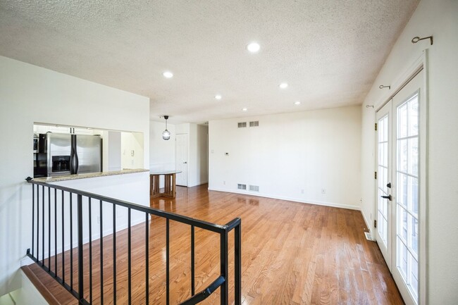 1250 S Monaco St Pkwy in Denver, CO - Building Photo - Building Photo