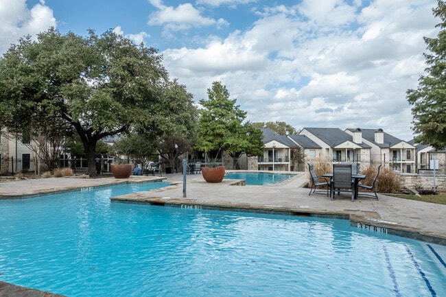 The Patten West in Austin, TX - Foto de edificio - Building Photo