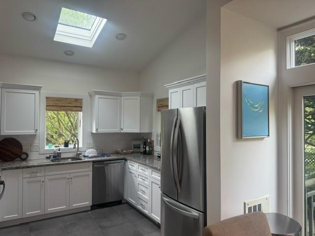 158 Narragansett Ave in Newport, RI - Building Photo - Building Photo