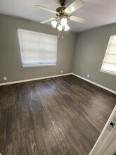 3332 SW 42nd St in Oklahoma City, OK - Building Photo - Building Photo