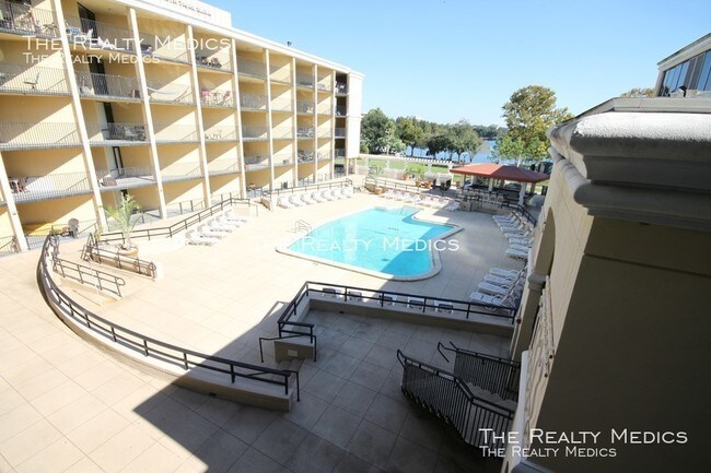 151 E Washington St-Unit -UNIT 410 in Orlando, FL - Building Photo - Building Photo