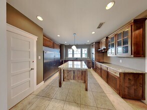 2341 Alston Ave in Fort Worth, TX - Building Photo - Building Photo