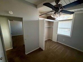 1521 S Poplar St in Ottawa, KS - Building Photo - Building Photo