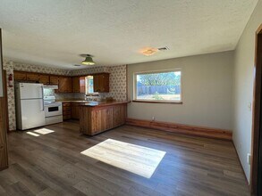 127 Blue Stem in Weatherford, OK - Building Photo - Building Photo