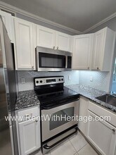 60 Lamsden Ln NW in Atlanta, GA - Building Photo - Building Photo