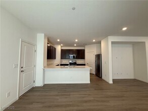 2766 Piazza Madama St in Henderson, NV - Building Photo - Building Photo