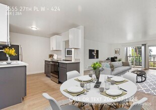 3555 27th Pl W in Seattle, WA - Building Photo - Building Photo