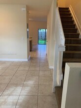585 SE 32nd Terrace in Homestead, FL - Building Photo - Building Photo