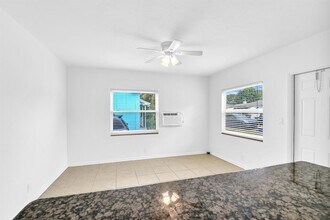 815 N J St in Lake Worth Beach, FL - Building Photo - Building Photo