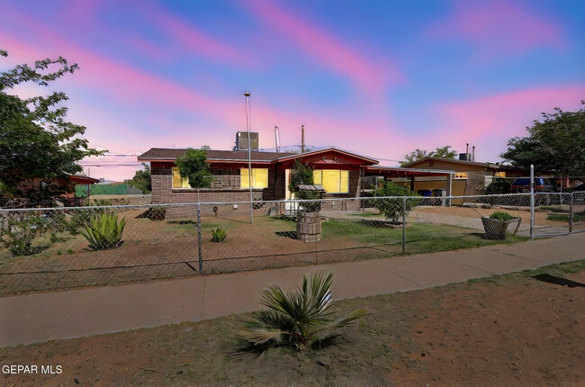 property at 10350 Kellogg St