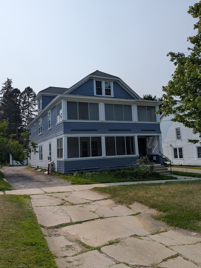 121 Mansfield Ave, Unit 121 Mansfield