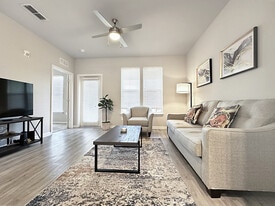 1323 Sands Ter E in Clearwater, FL - Building Photo