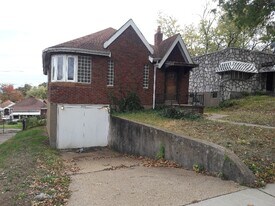 3114 Kemp Dr in St. Louis, MO - Building Photo