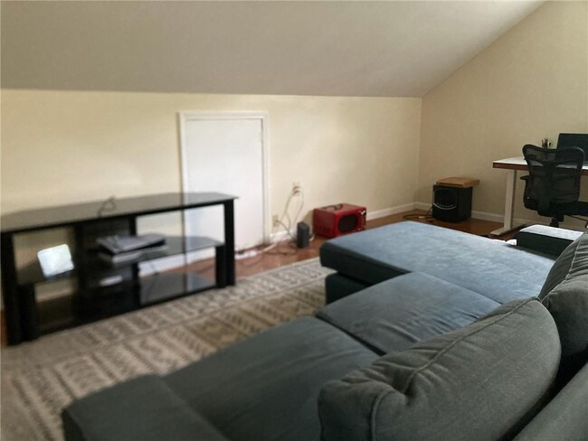 3043 Wells St in Avondale Estates, GA - Building Photo - Building Photo