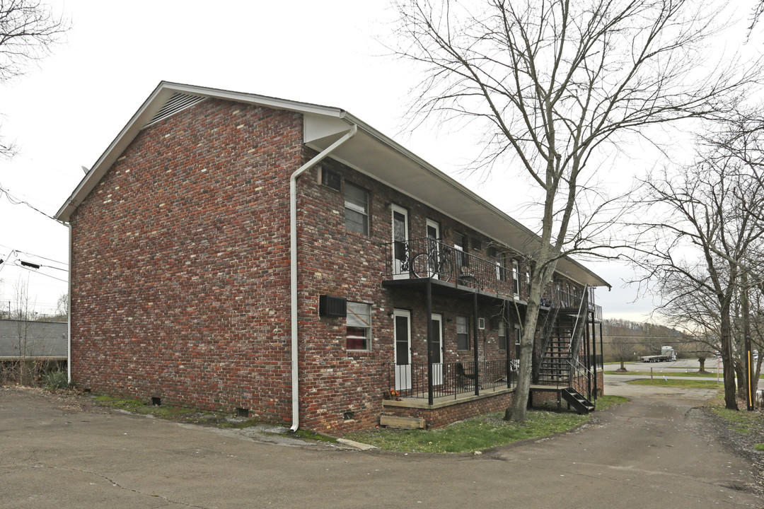 First Creek Apartments in Knoxville, TN - Building Photo