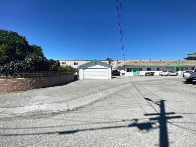 1429 Garner Ave in Salinas, CA - Building Photo - Building Photo