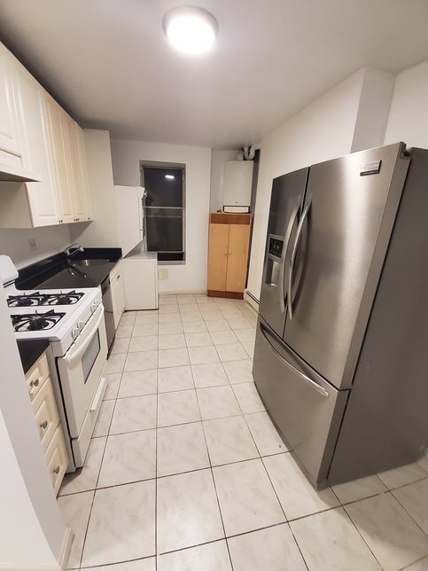 2126 Newtown Ave, Unit Apt 10