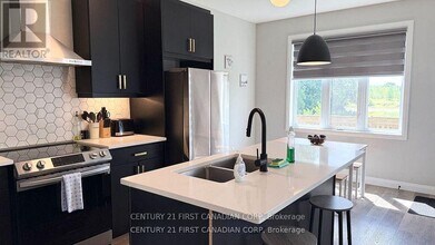 1814 Finley Cres in London, ON - Building Photo - Building Photo