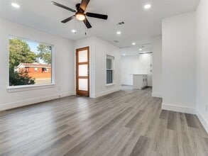 4516 Idaho Ave in Dallas, TX - Building Photo - Building Photo