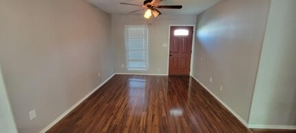 212 Woodvale Rd in Prattville, AL - Building Photo - Building Photo