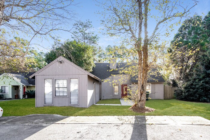 2 Astor Ct in North Augusta, SC - Building Photo
