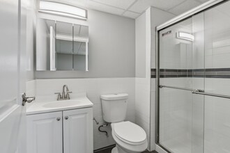 Laverock Place in Philadelphia, PA - Building Photo - Building Photo