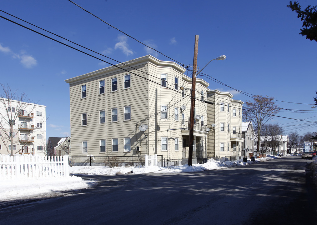 88-90 Aborn St in Peabody, MA - Foto de edificio