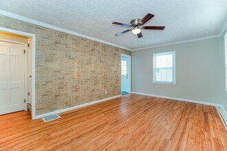 494 Eldon Ave in Columbus, OH - Building Photo - Building Photo